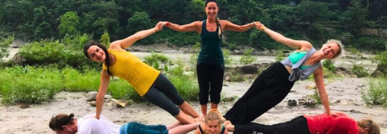 200 Hour Yoga Teacher Training In Rishikesh